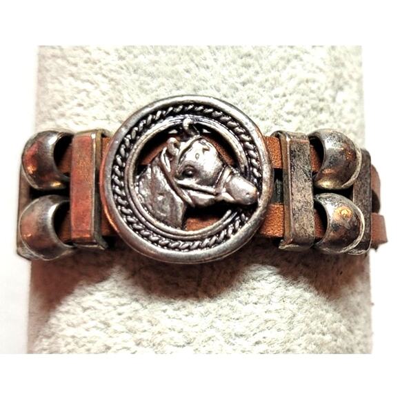 Vtg Horse Head Equestrian Brown Leather Silvertone Bracelet 7" Rustic Western - Picture 1 of 9